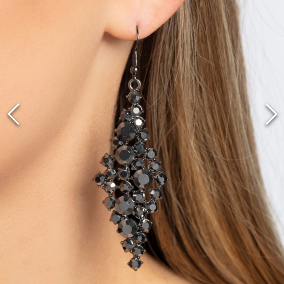 Celestial Comet Black Earrings Fishhook Vintage - Picture 2 of 4